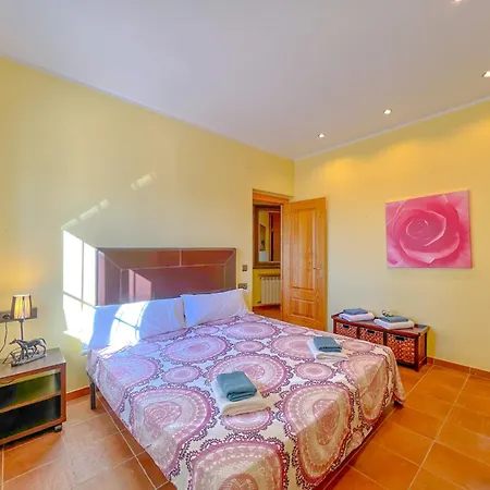 Family & Friends Getaway In * Palamos
